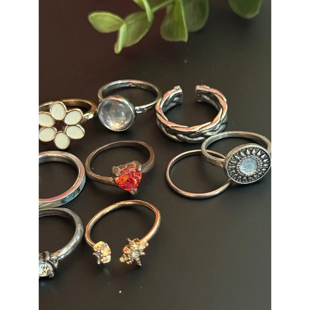 Lot of  Fashion Rings Size 6.5 Mixed Metal Boho Floral Heart Celestial Set